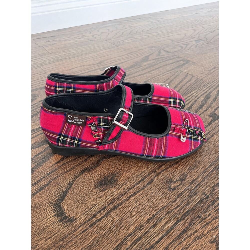 Hot Chocolate Design Chocolaticas Margaret Mary Jane Flat